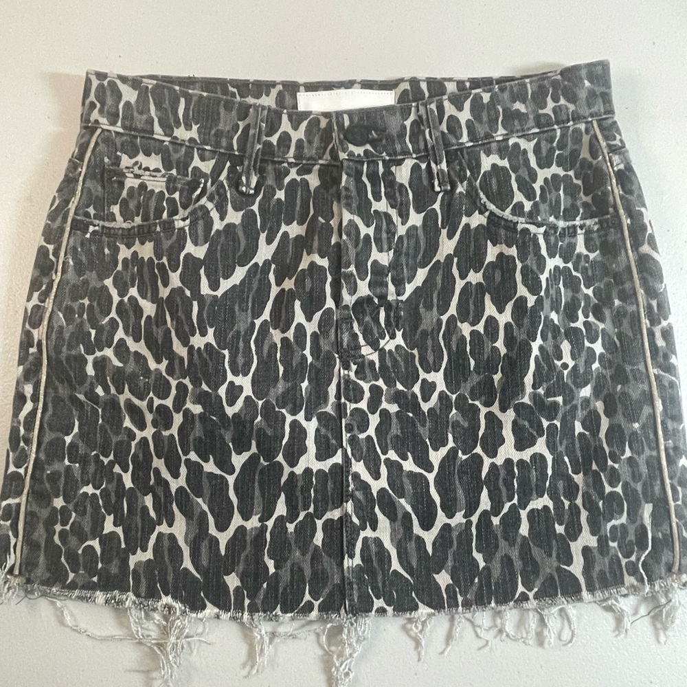 MOTHER vagabond mini fray skirt leopard size 25